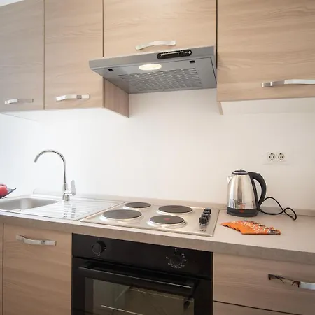 Aaa Apartments & Rooms With Free Private Parking Pula